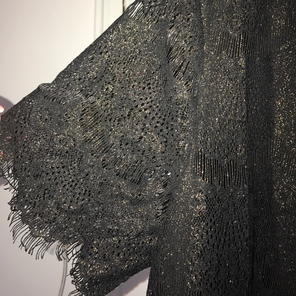Lace blouse - Picture 2 of 3
